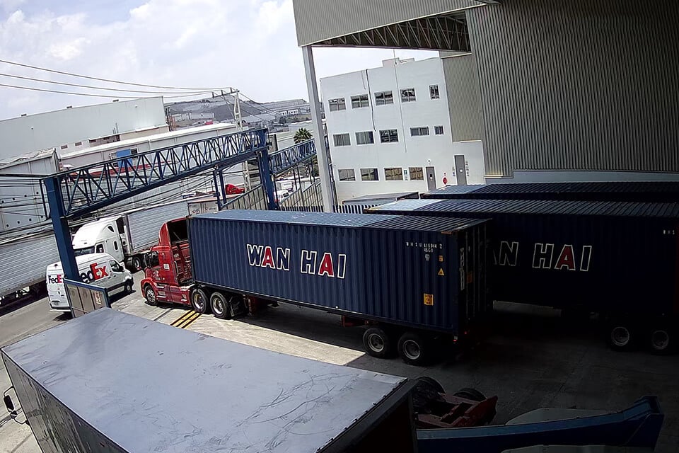 Full container to warehouse