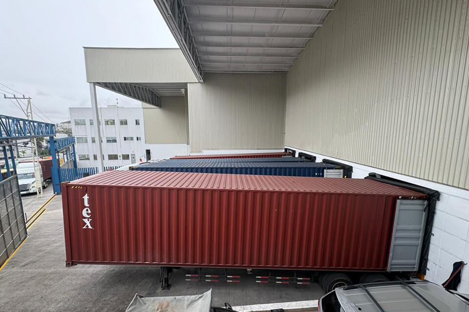 Overseas warehouse unloading(3)