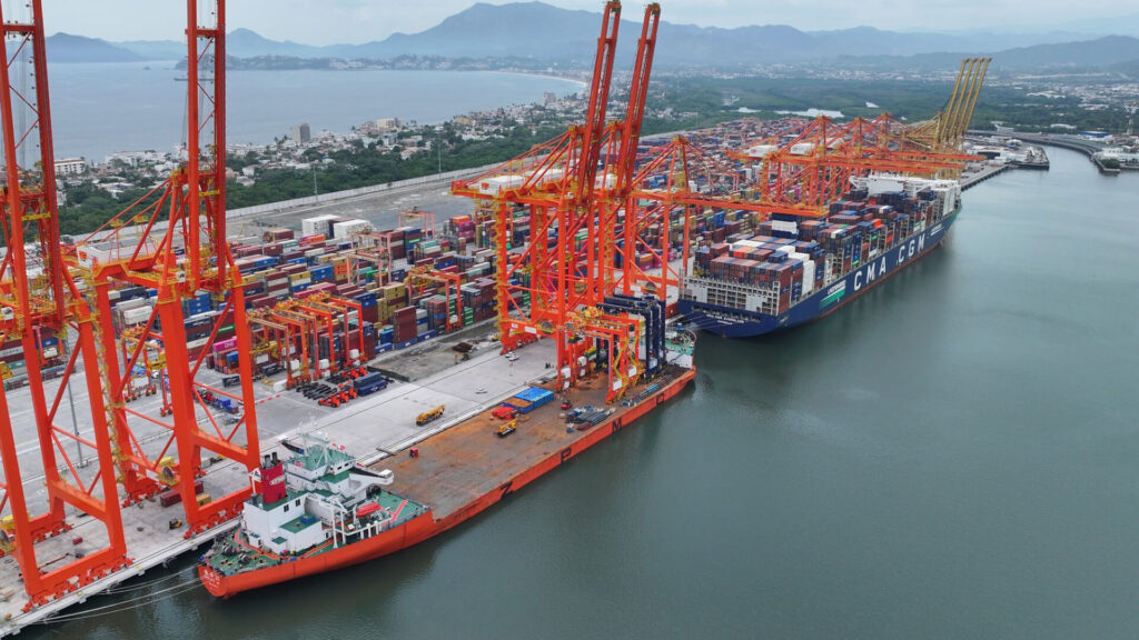Manzanillo Port changes customs chief again (1)
